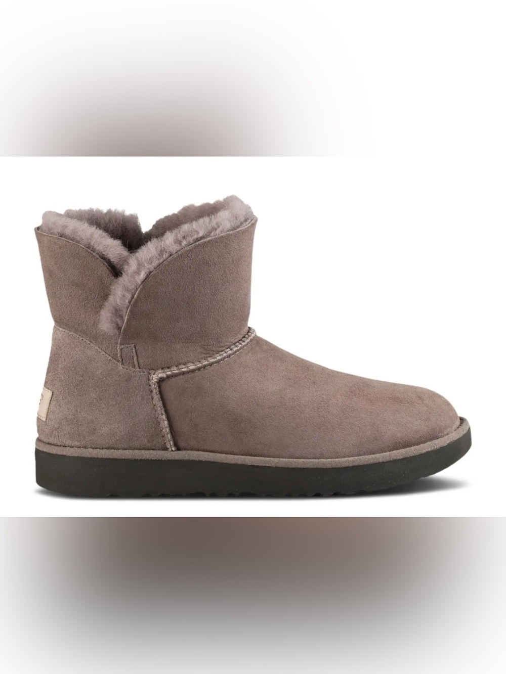 UGG WOMENS CLASSIC CUFF MINI IN STORMY GRAY LIKE NEW SIZE 7